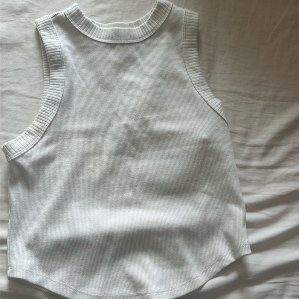 plain white cropped tank